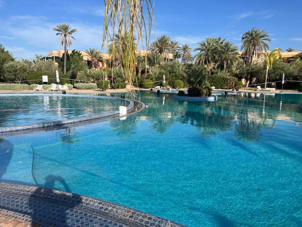 Appartement Vue Piscine Palmerie *
