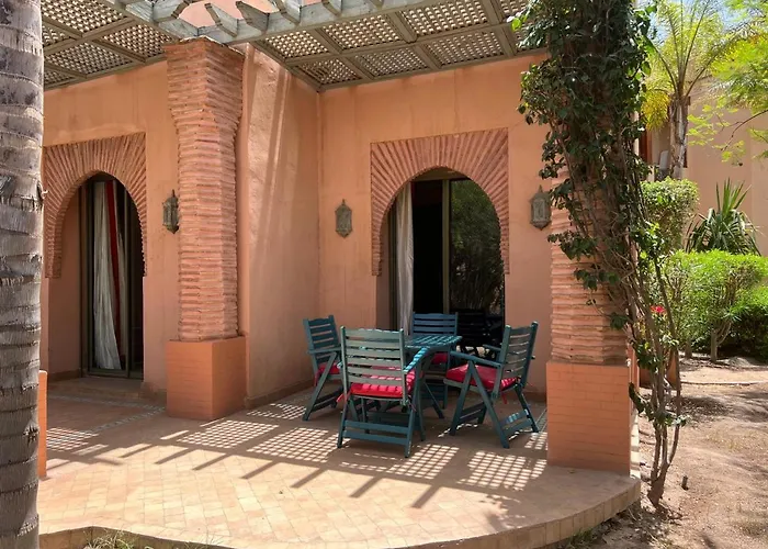 Appartement Vue Piscine Palmerie